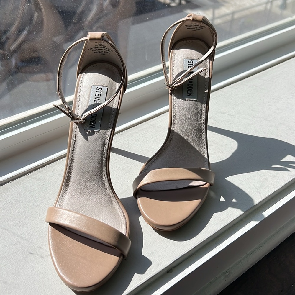 Steve Madden Tan Women's Heels